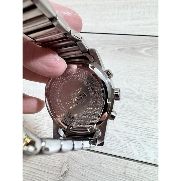 Vintage Invicta 5272 Men\'s Quartz Chronograph Wristwatch New Battery main image 4